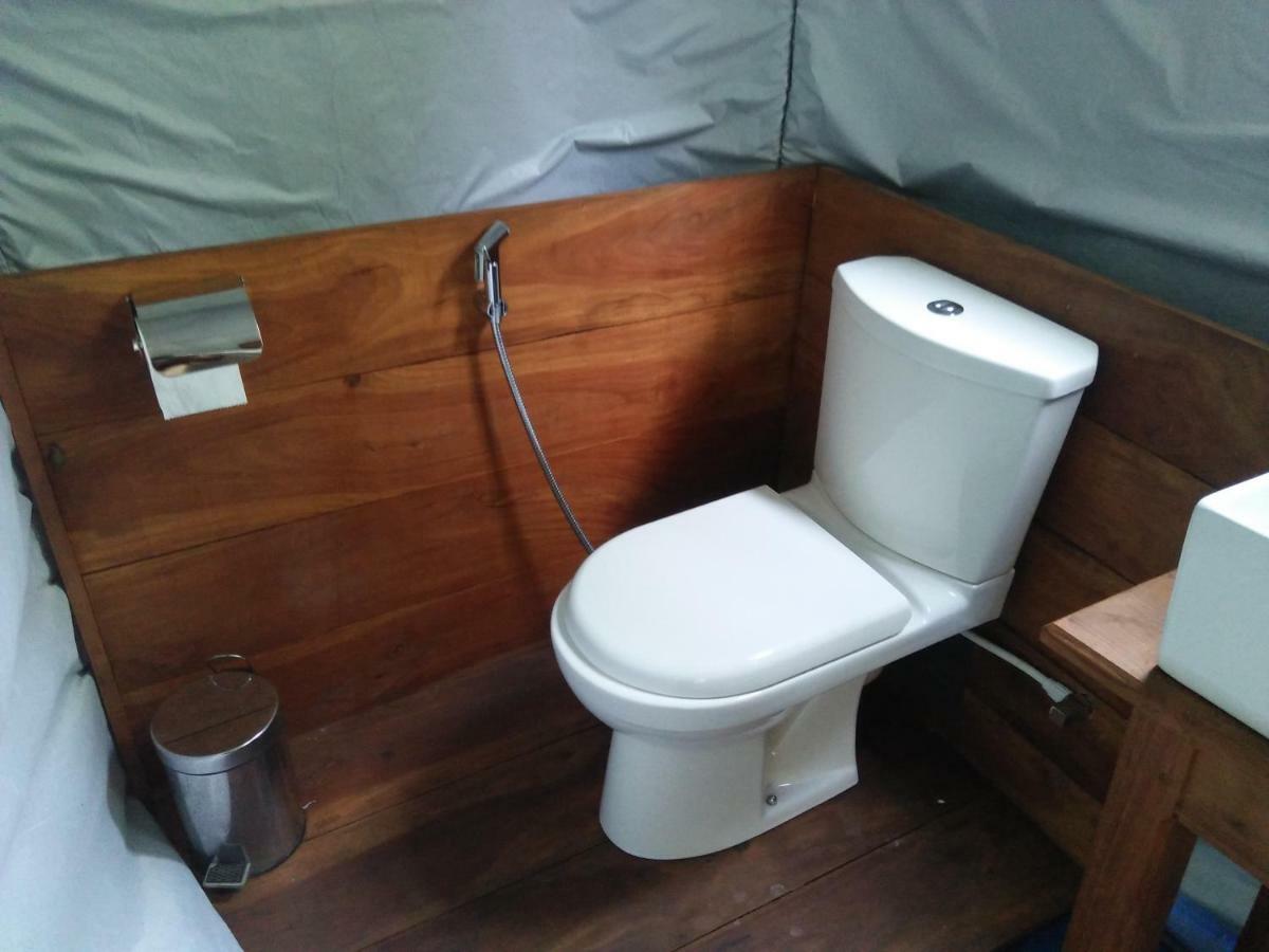 Makulu Safari Camping Udawalawe Eksteriør bilde